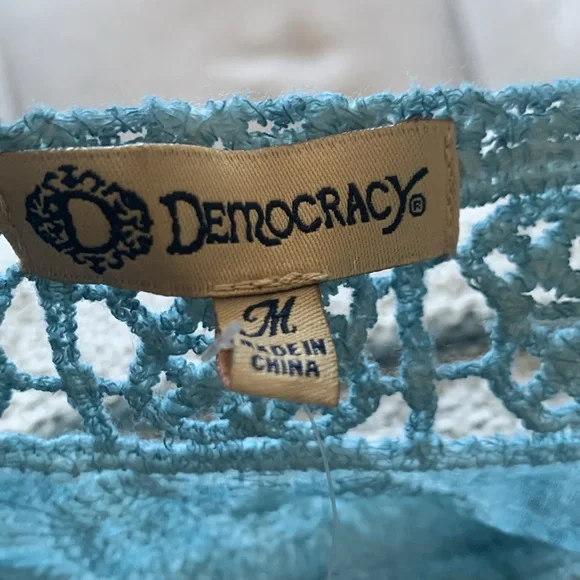 NWT Blue tie-dyed crotchet top - Picture 8 of 9